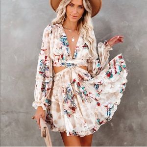 NWT Zida Floral Ruffle Tiered Cutout Dress fr Vici